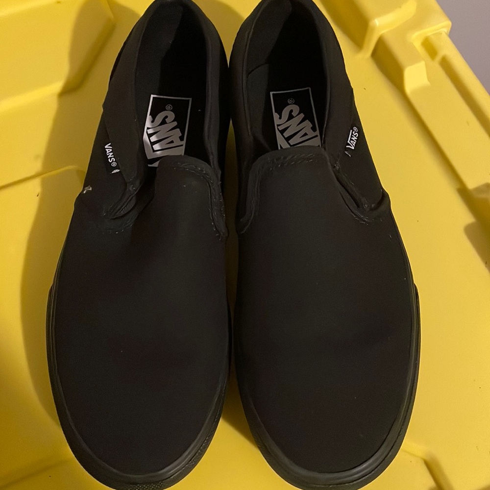 Black On Black On The Wall Vans
